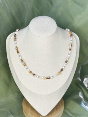 Delicate Shell Necklace